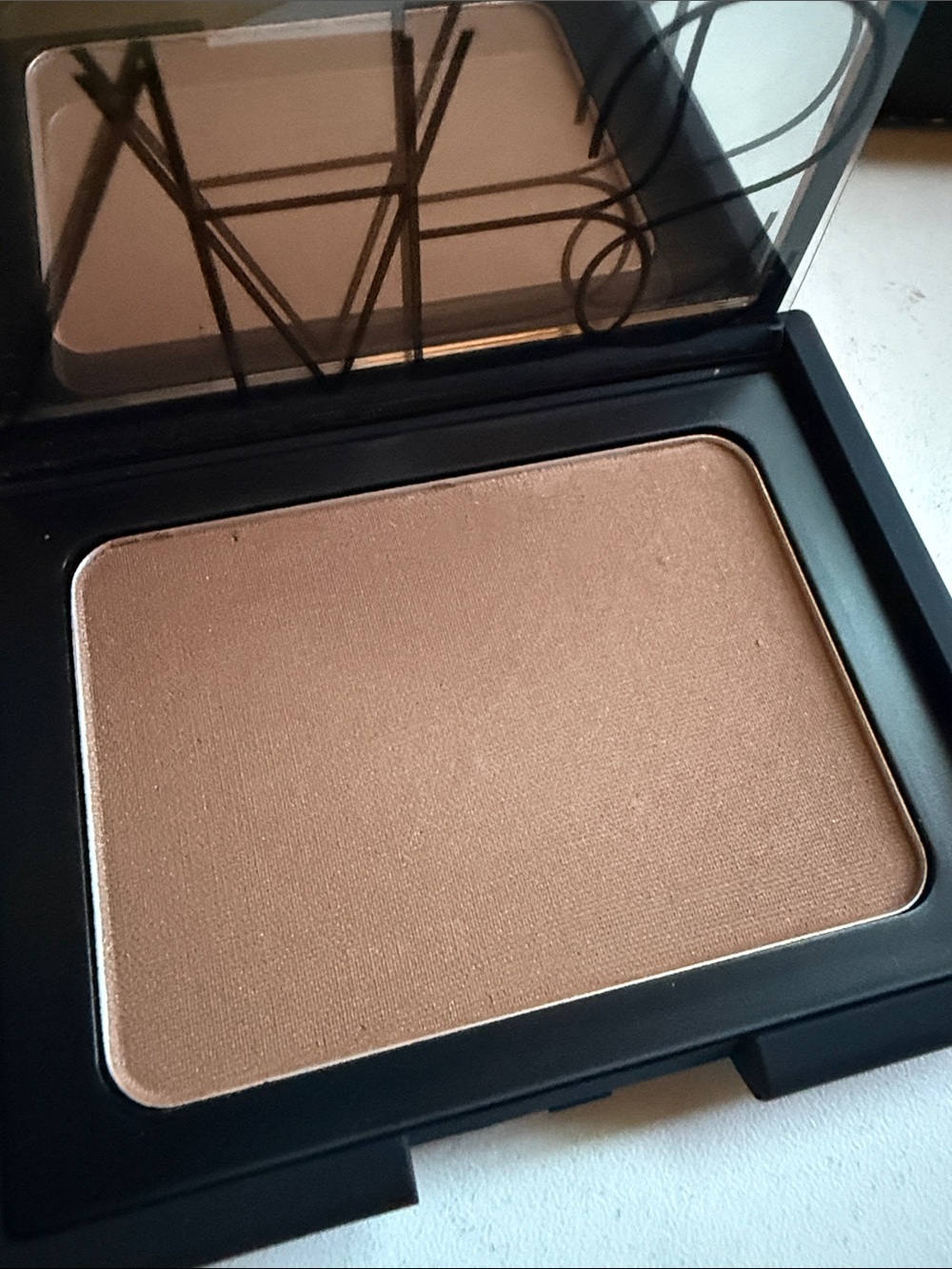 NARS Bronzing Powder - Picture 5 of 6